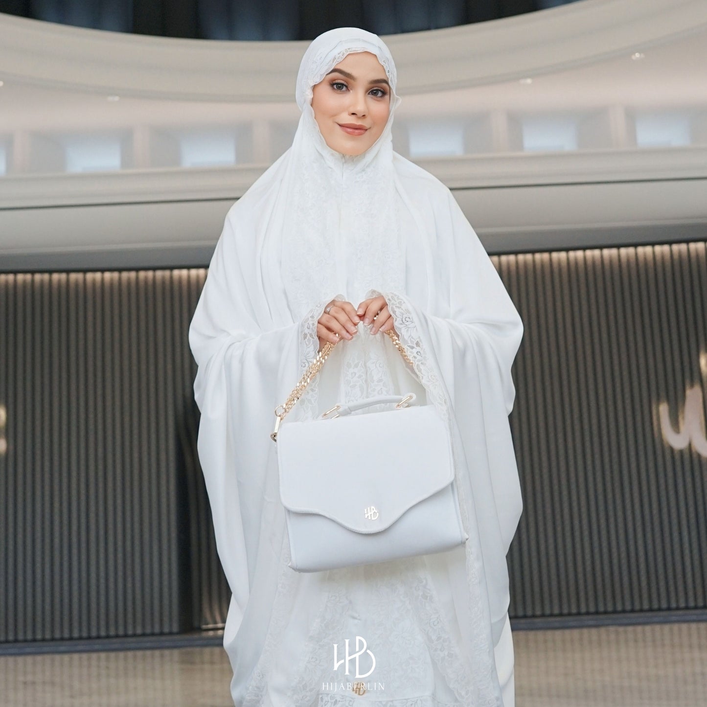 Asiyah Prayer Set Silk - White