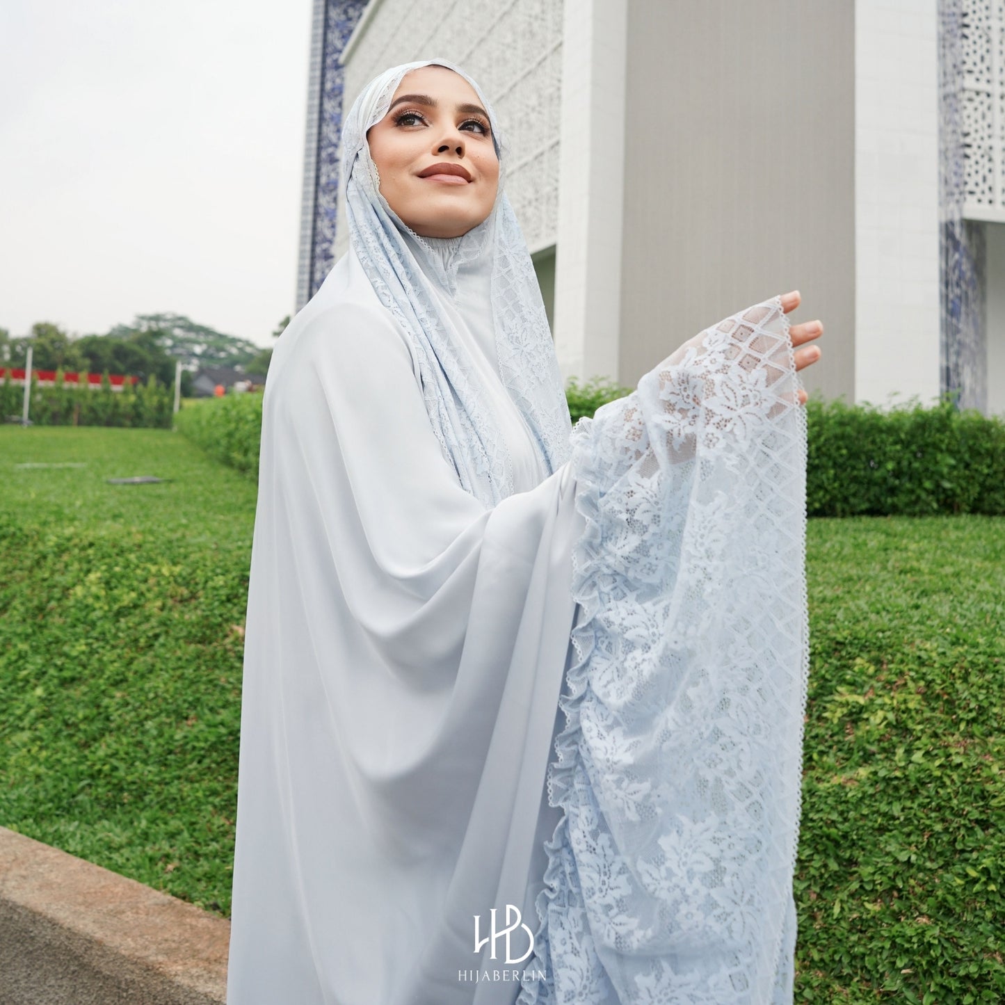 Rayya Luxury Prayer Set Hijaberlin - Bluesoft