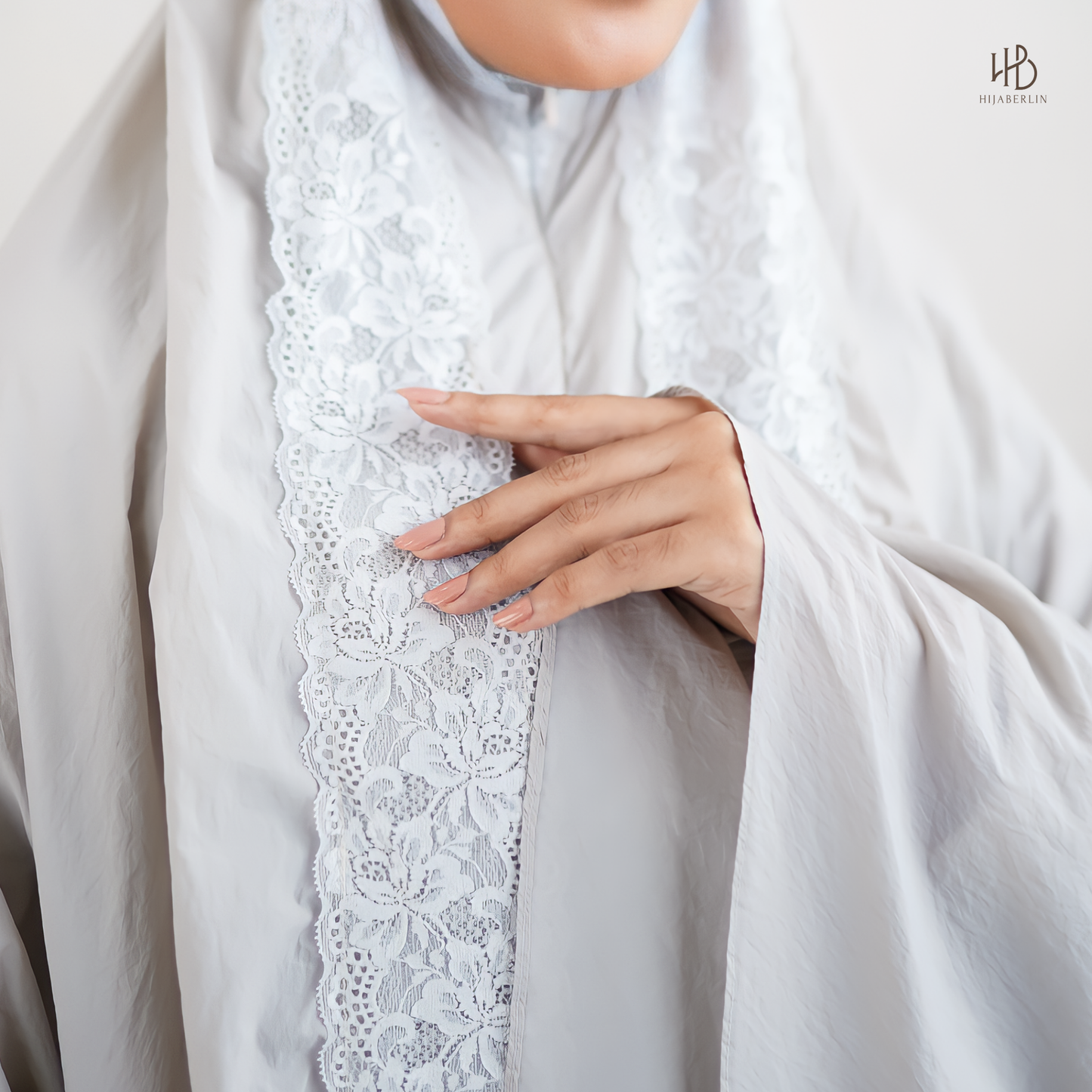 Amina Prayer Set Hijaberlin - Silver