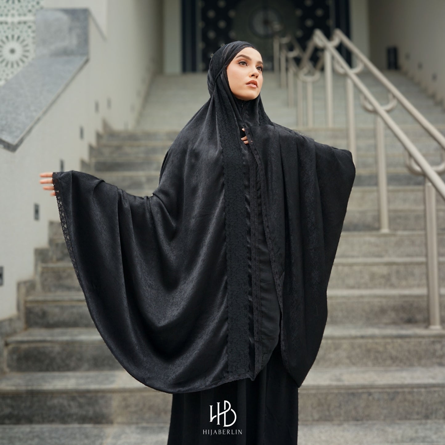 Asiyah Prayer Set Matte - Black