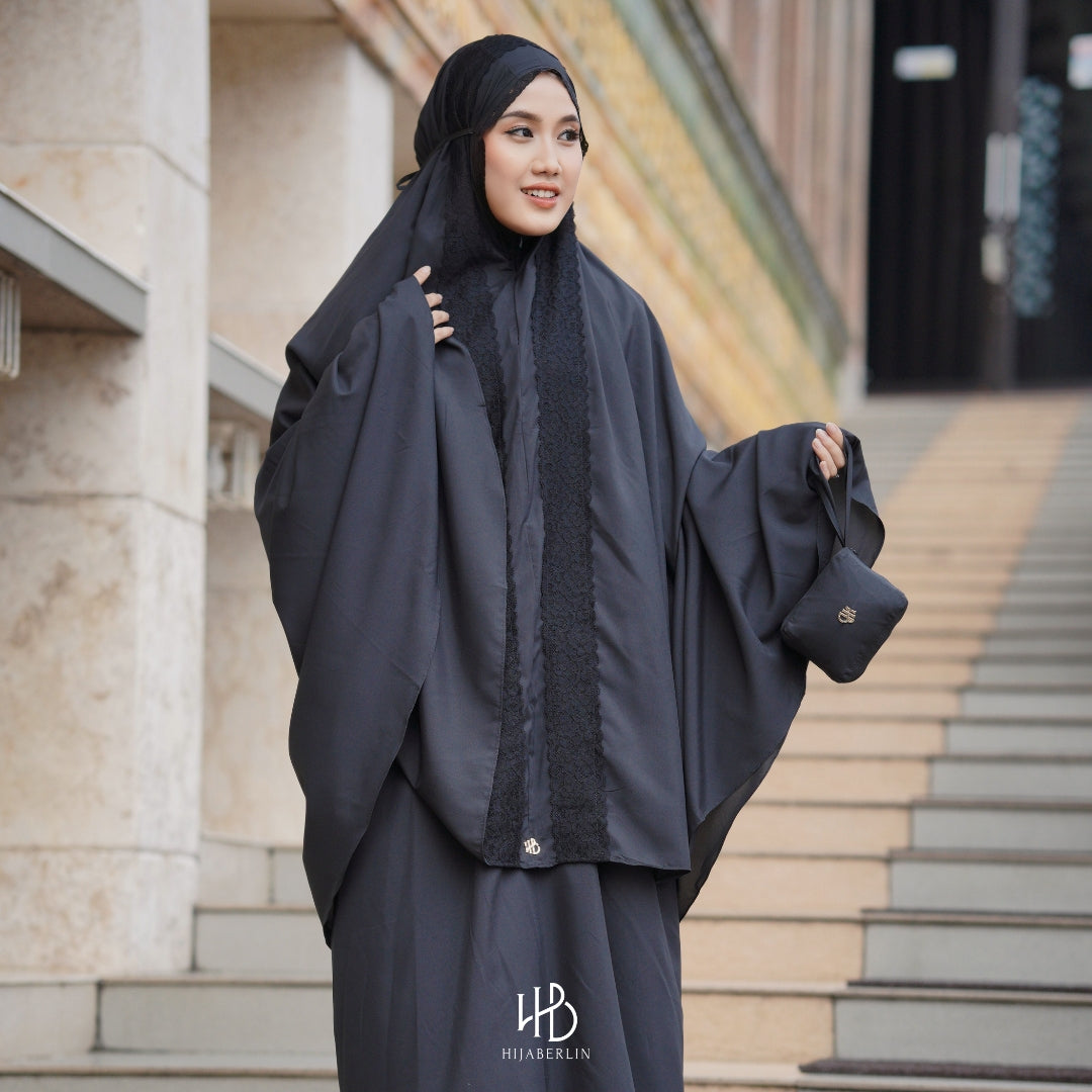 Safar Prayer Set Hijaberlin - Black