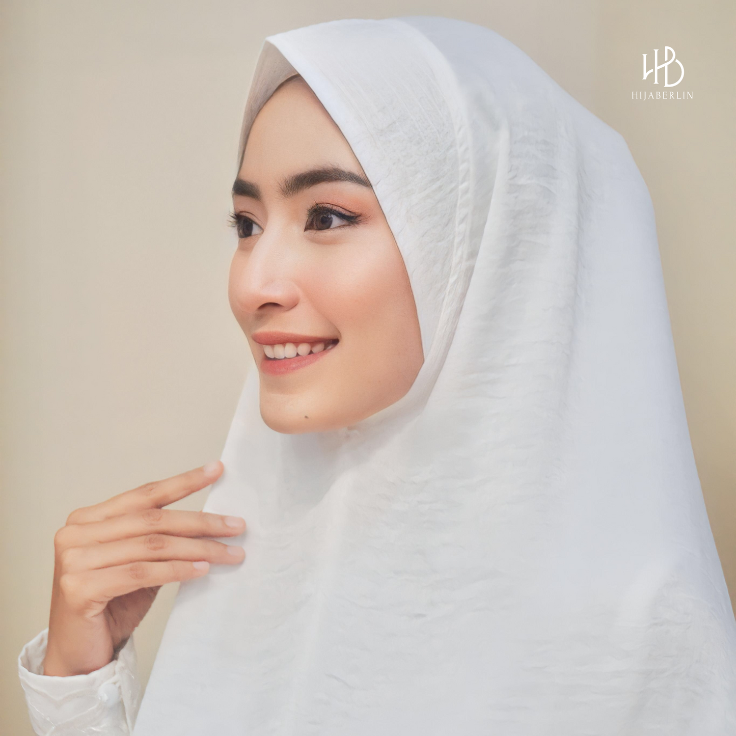 Safira Khimar Syar'i White - Hijaberlin