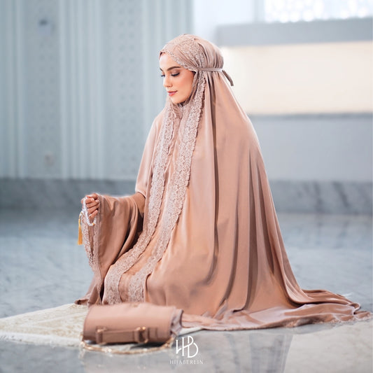 Asiyah Prayer Set Silk - Brown