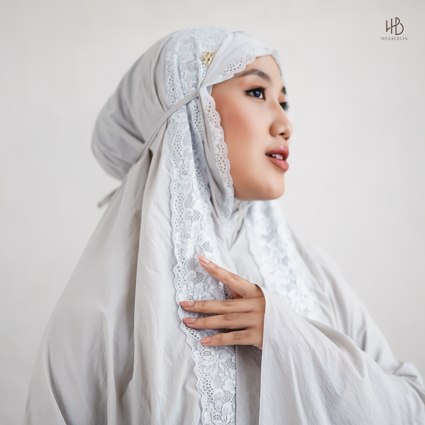 Amina Prayer Set Hijaberlin - Silver