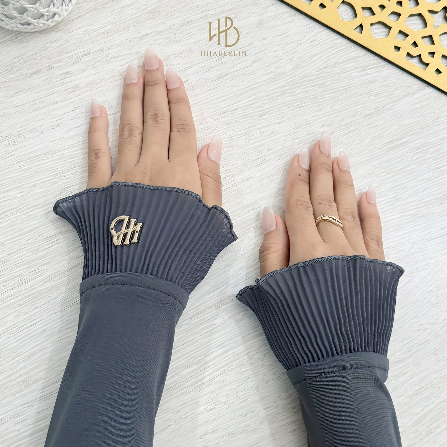 Handsock Ruffle - Hijaberlin
