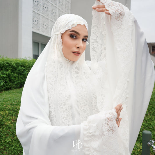 Rayya Luxury Prayer Set Hijaberlin - White