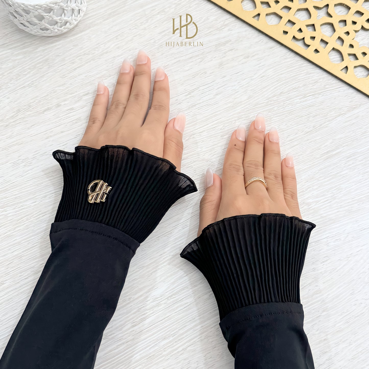 Handsock Ruffle - Hijaberlin