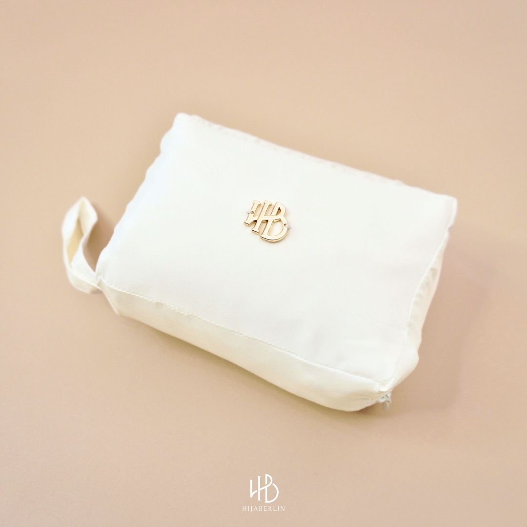 Safar Prayer Set Hijaberlin - White
