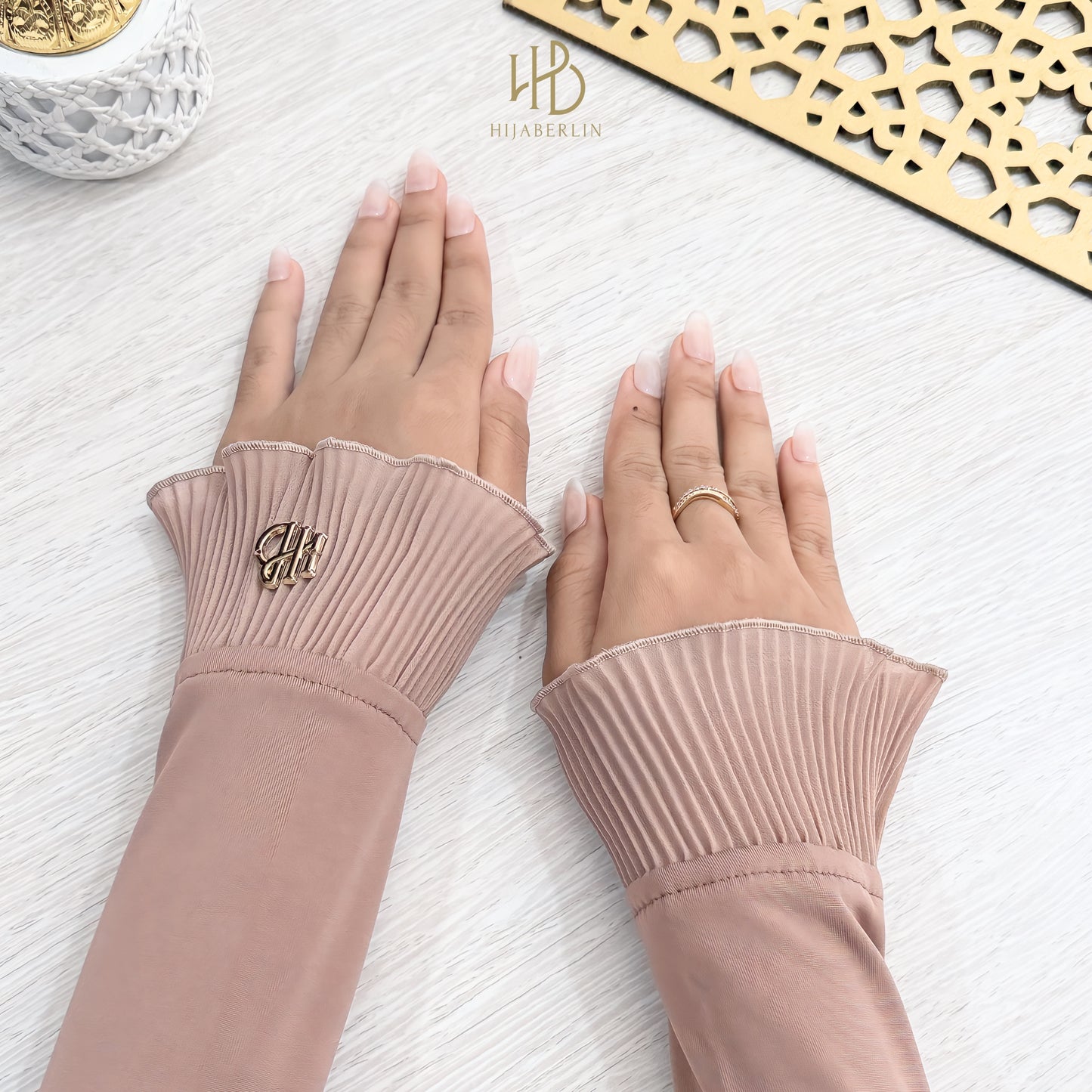 Handsock Ruffle - Hijaberlin