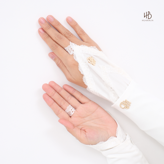 Handsock Ring Lace untuk Umrah dan Haji – warna putih dengan renda