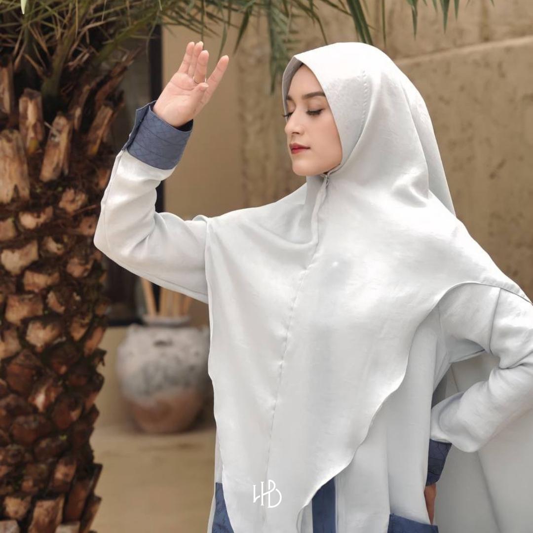 Sarah Abaya Hijaberlin - Cloudy