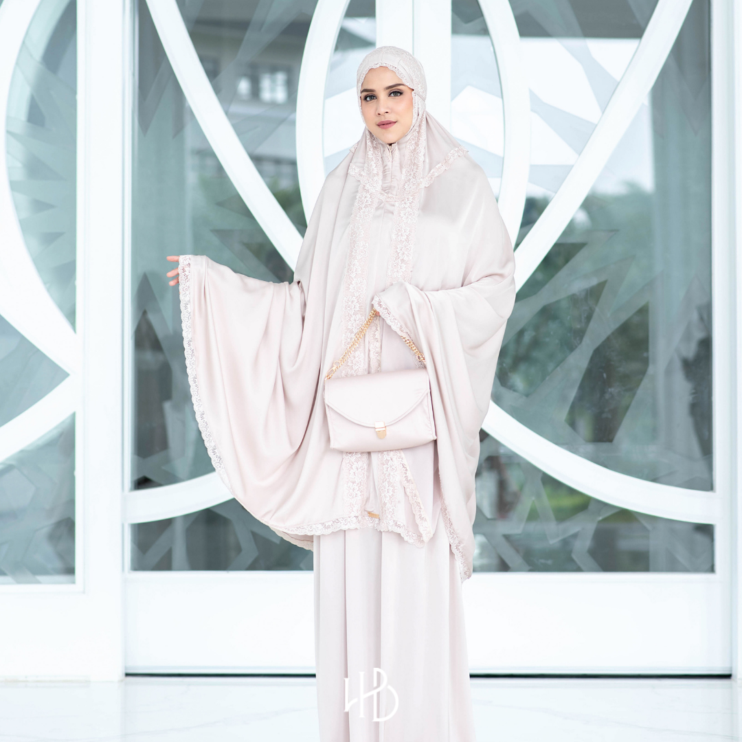 Umrah Prayer Set Hijaberlin - Nude