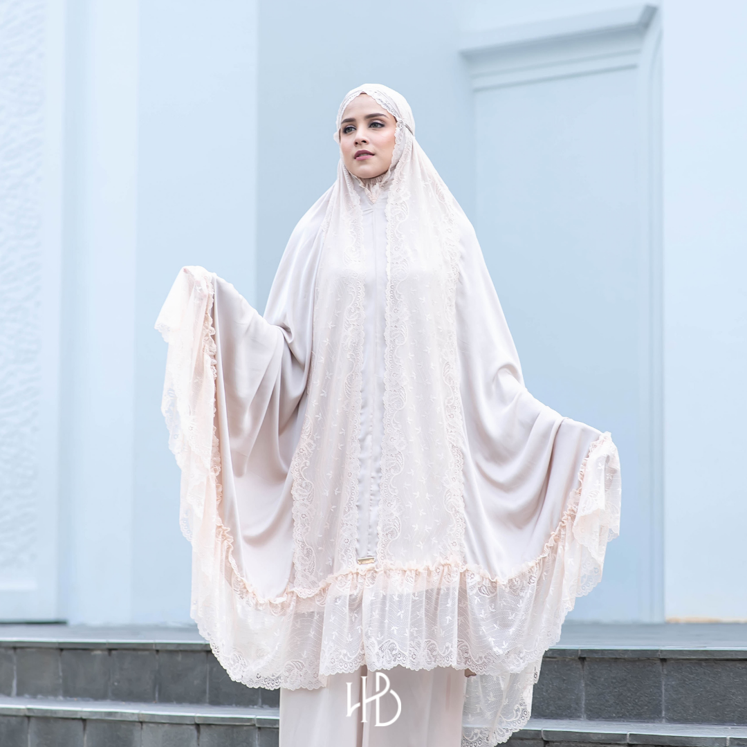 Rayya Luxury Prayer Set Hijaberlin - Cream