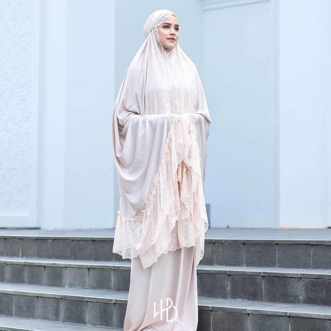 Rayya Luxury Prayer Set Hijaberlin - Cream