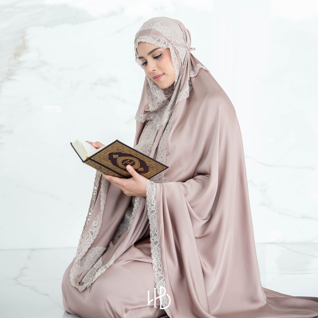 Hajr Prayer Set Hijaberlin - Brown
