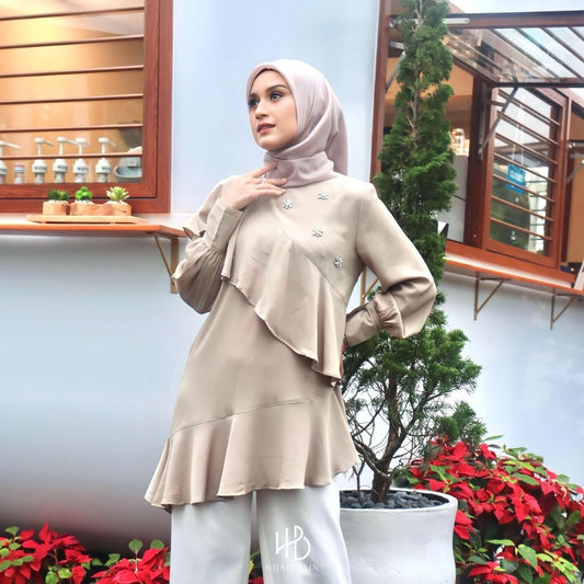 Raisa Blouse Hijaberlin - Moca