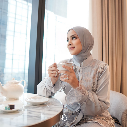 Precious Collection Hijaberlin - Hana Dress Silver