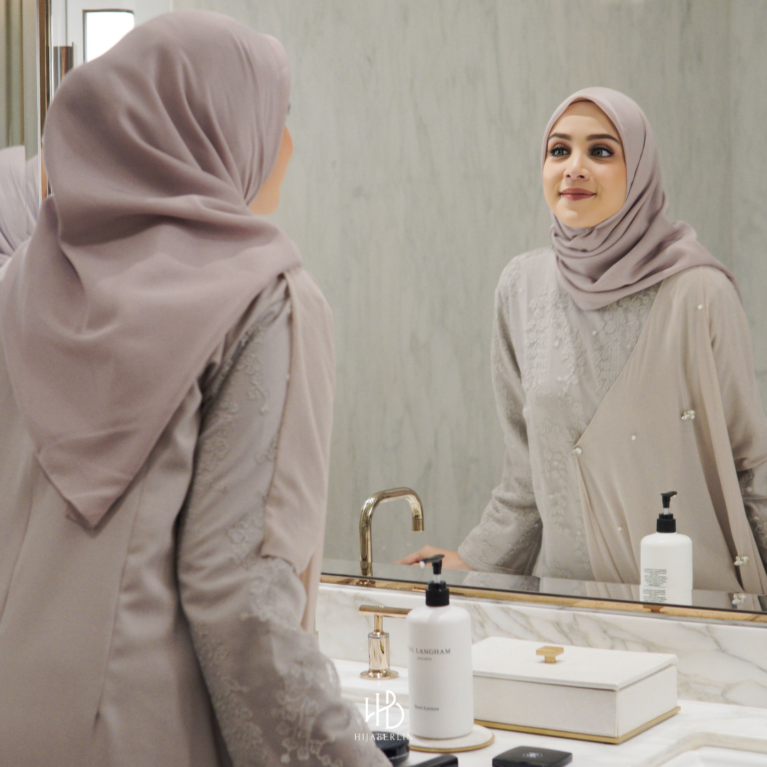 Precious Collection Hijaberlin - Zalina Dress Nude