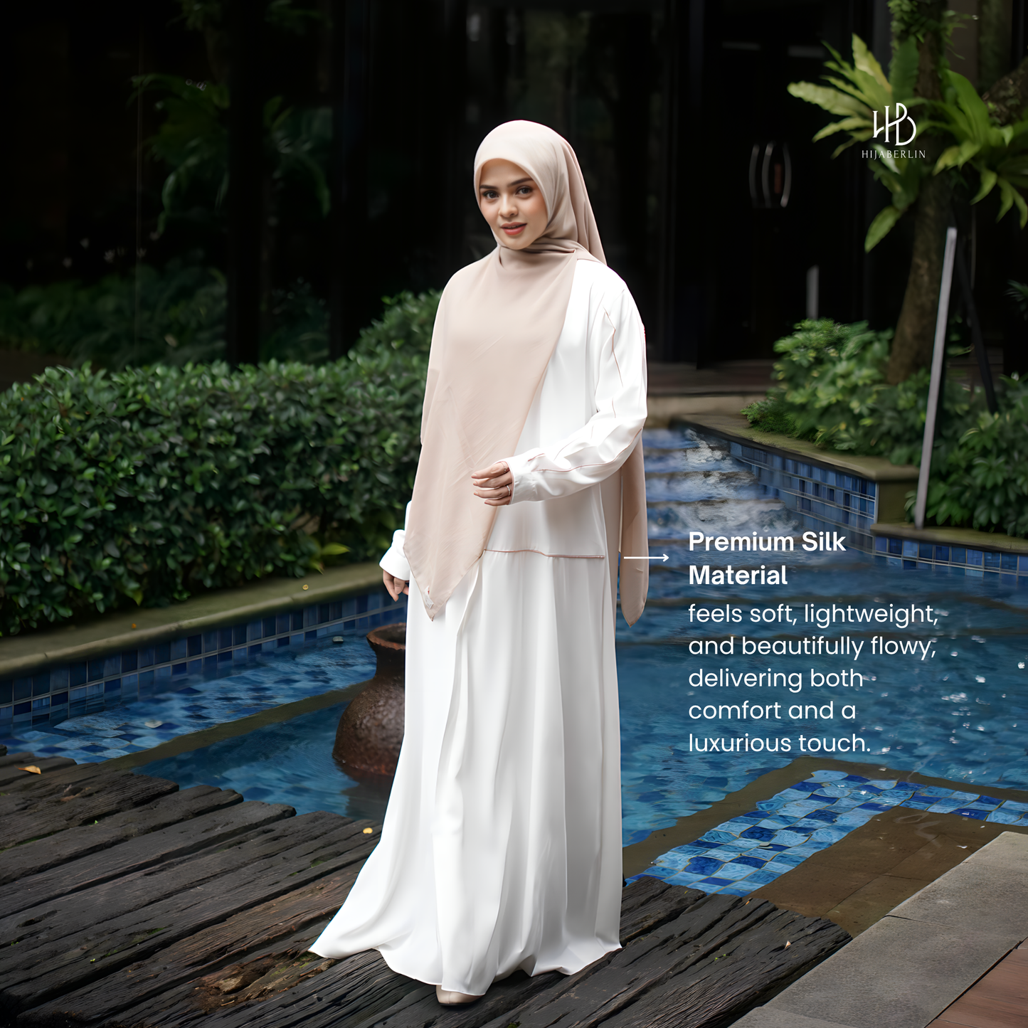 Hanifa Dress - White Black
