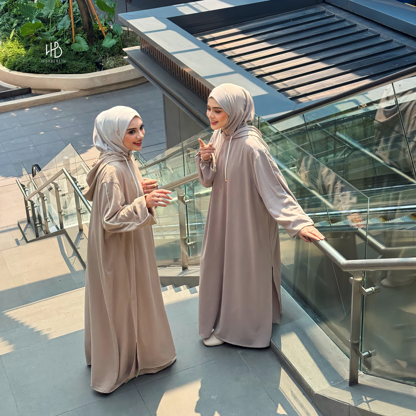 Nasibah Move - Camel Beige