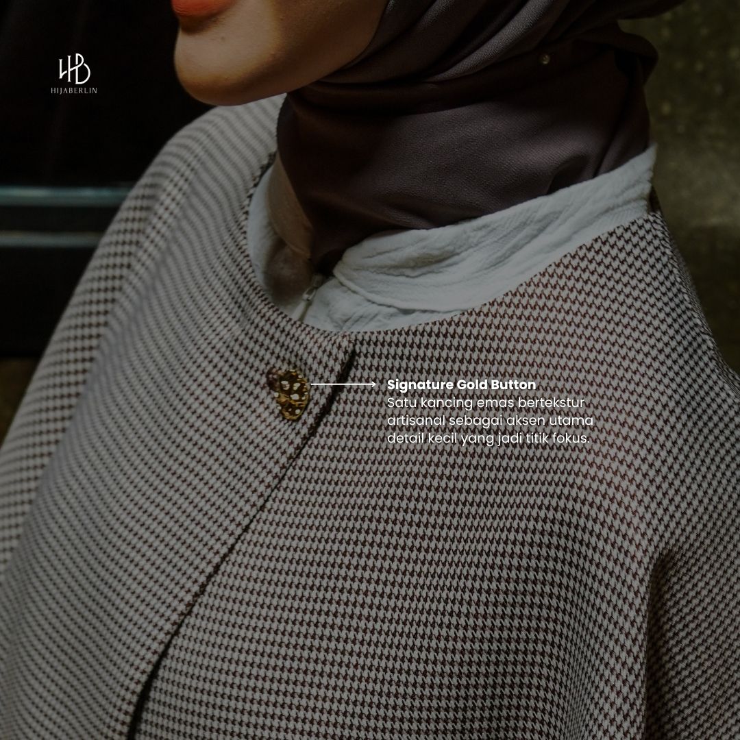 Halimah Cape - Black