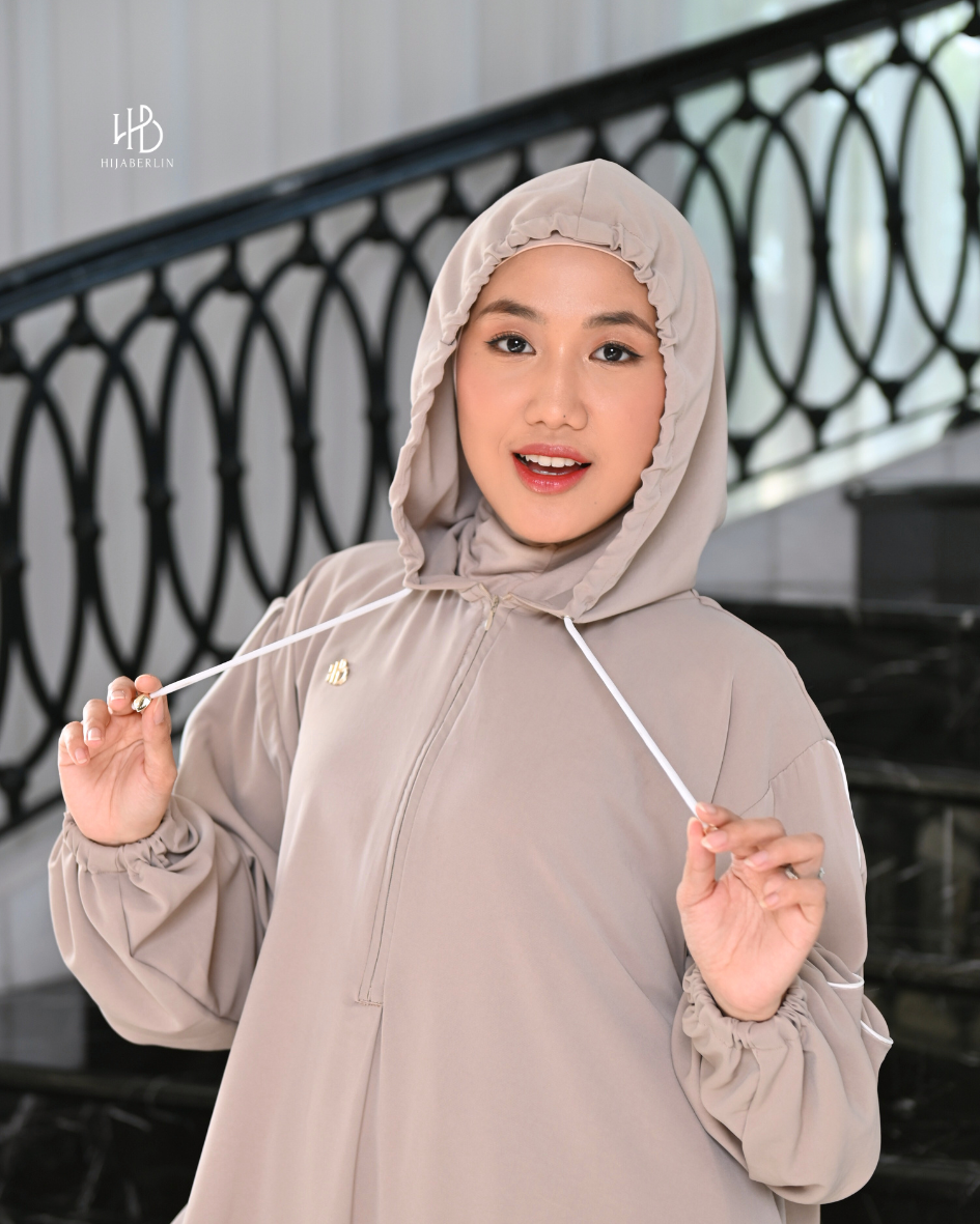 Nasibah Move - Latte