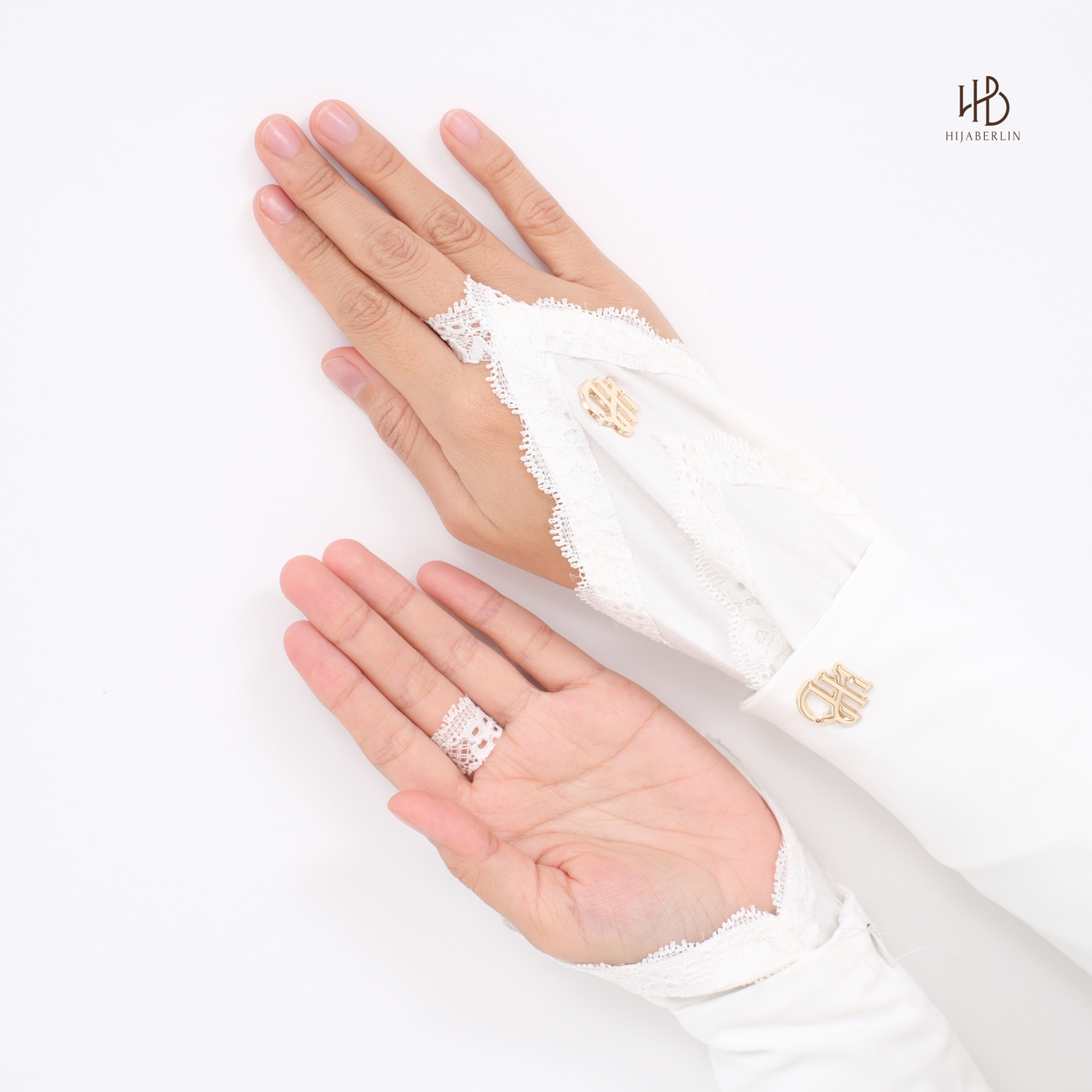 Handsock Ring Lace untuk Umrah dan Haji – warna putih dengan renda