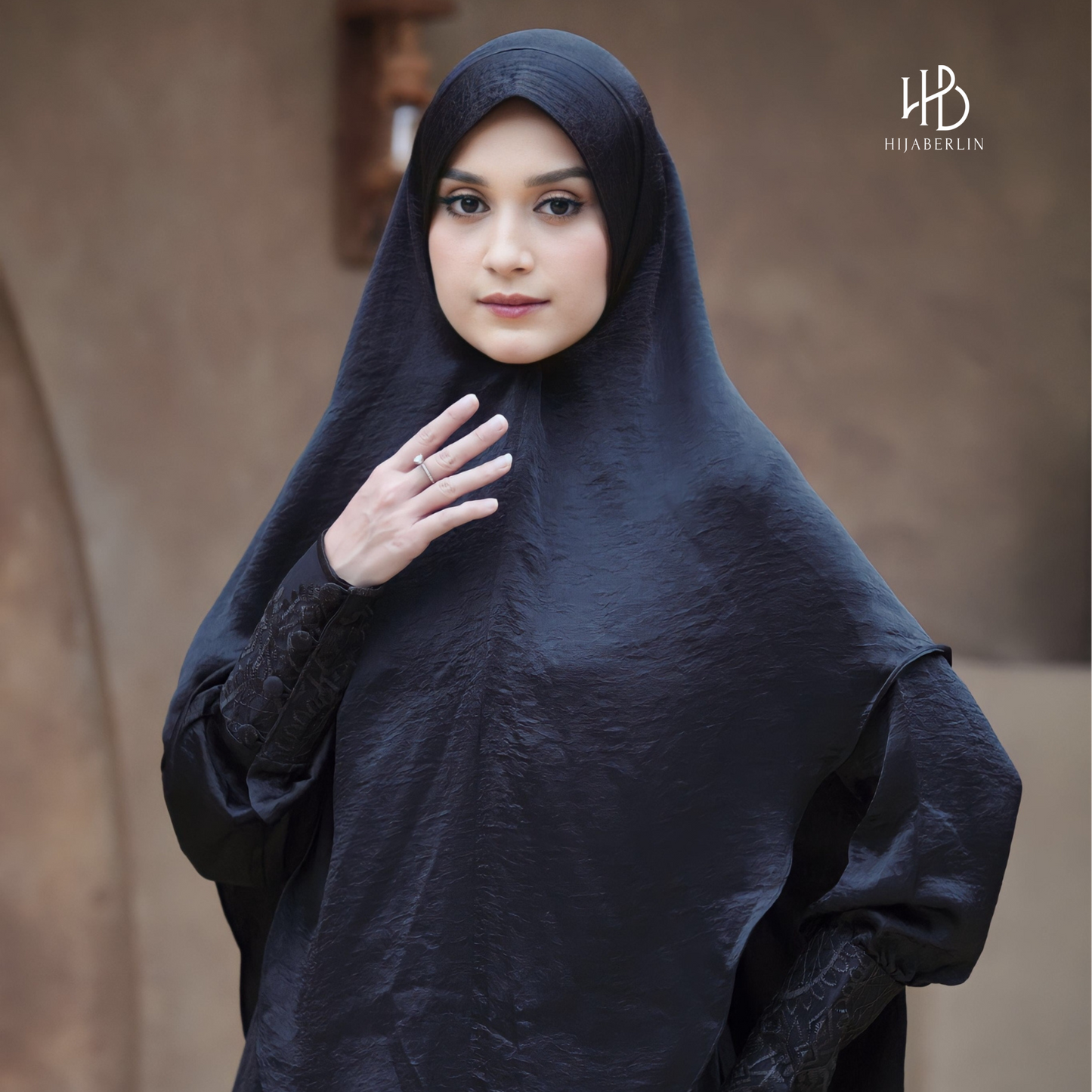 Almahira Dress Hijaberlin - Black