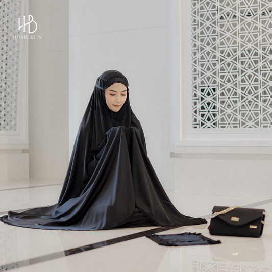 Khadijah Prayer Set Hijaberlin - Noir